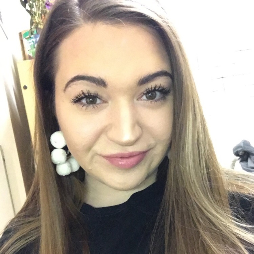 Meet your posher, Maria